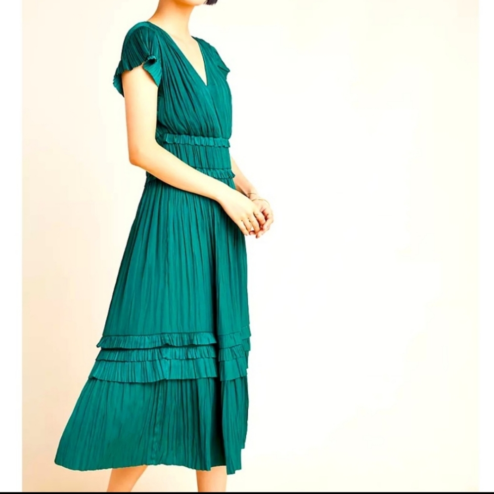 Anthropologie Emerald green Petite dress